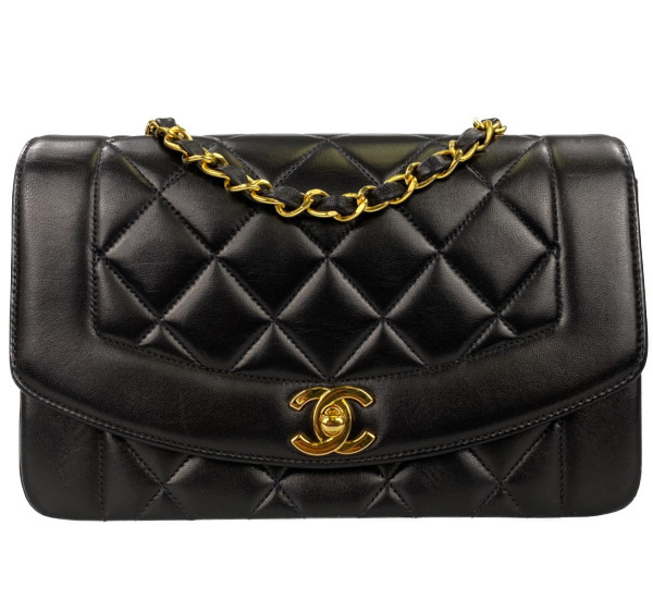 シャネル マトラッセ 22㎝ ダイアナフラップ ラムスキン ブラック ショルダーバッグ