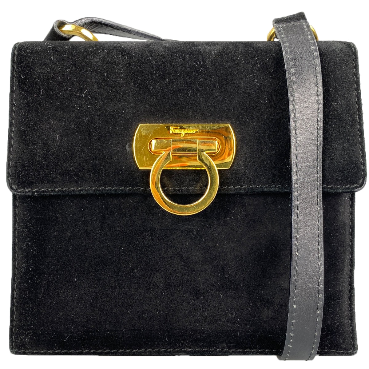 フェラガモ ガンチーニ スエード ショルダーバッグ