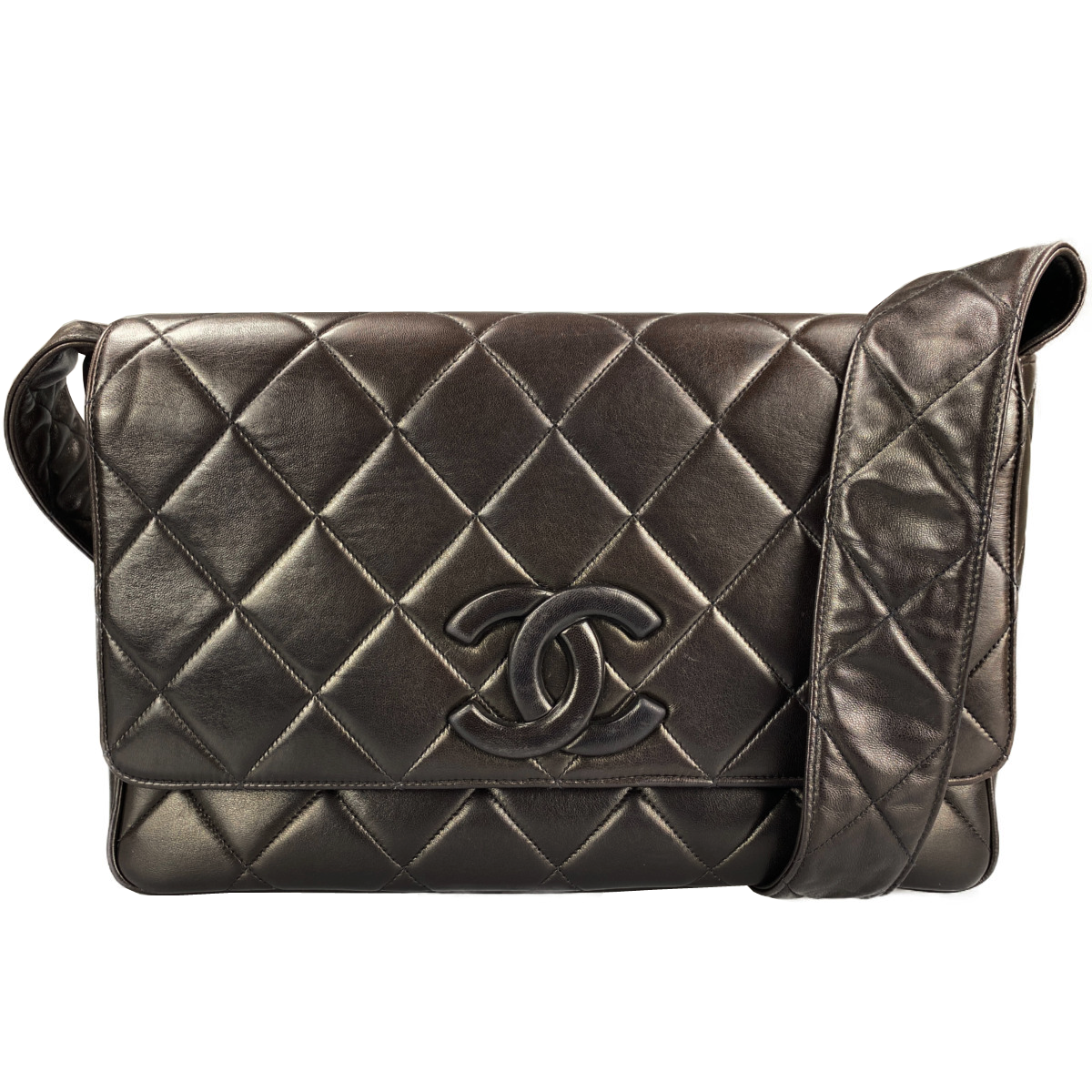 シャネル マトラッセ ラムスキン ブラック ショルダーバッグ