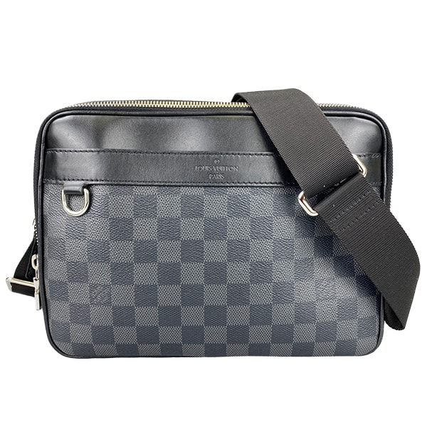 ルイ・ヴィトン ダミエ グラフィット トロカデロ メッセンジャーPM ブラック ショルダーバッグ
