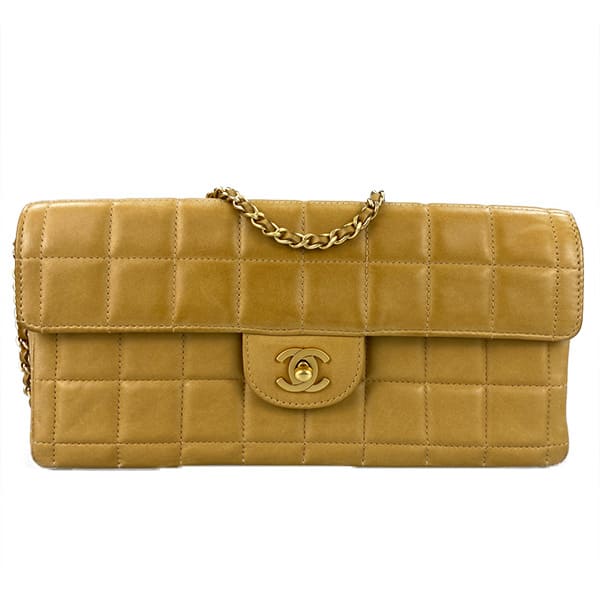 シャネル チョコバー ラムスキン イエロー ショルダーバッグ