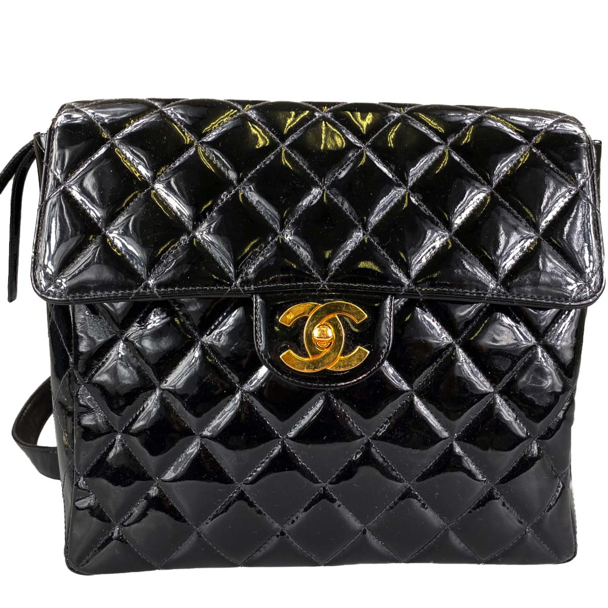 シャネル マトラッセ パテント ブラック リュック