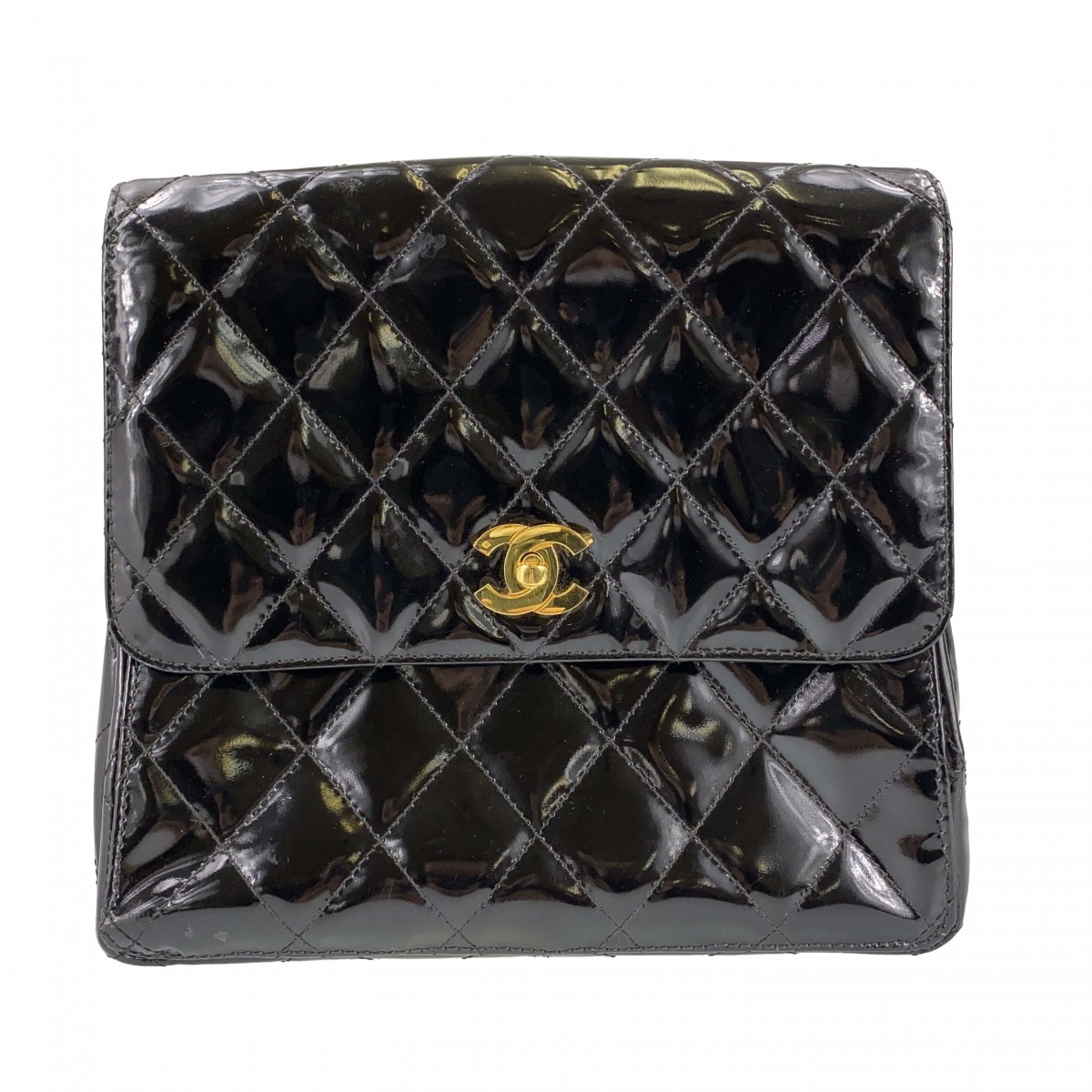 シャネル マトラッセ パテント ブラック リュック