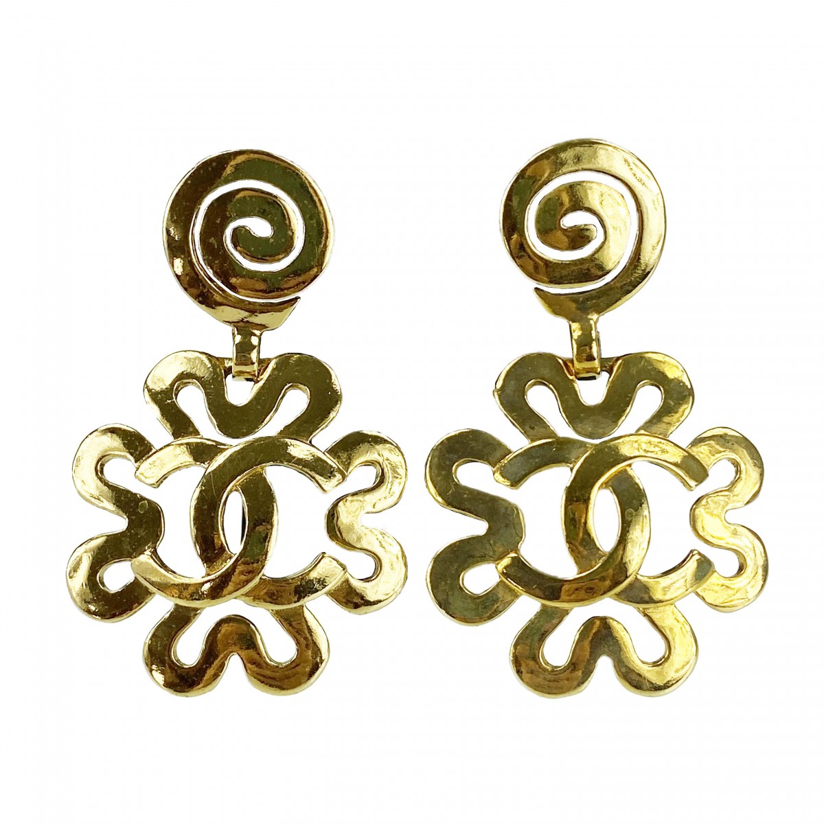 シャネル ゴールドメッキ CCロゴ ゴールド イヤリング