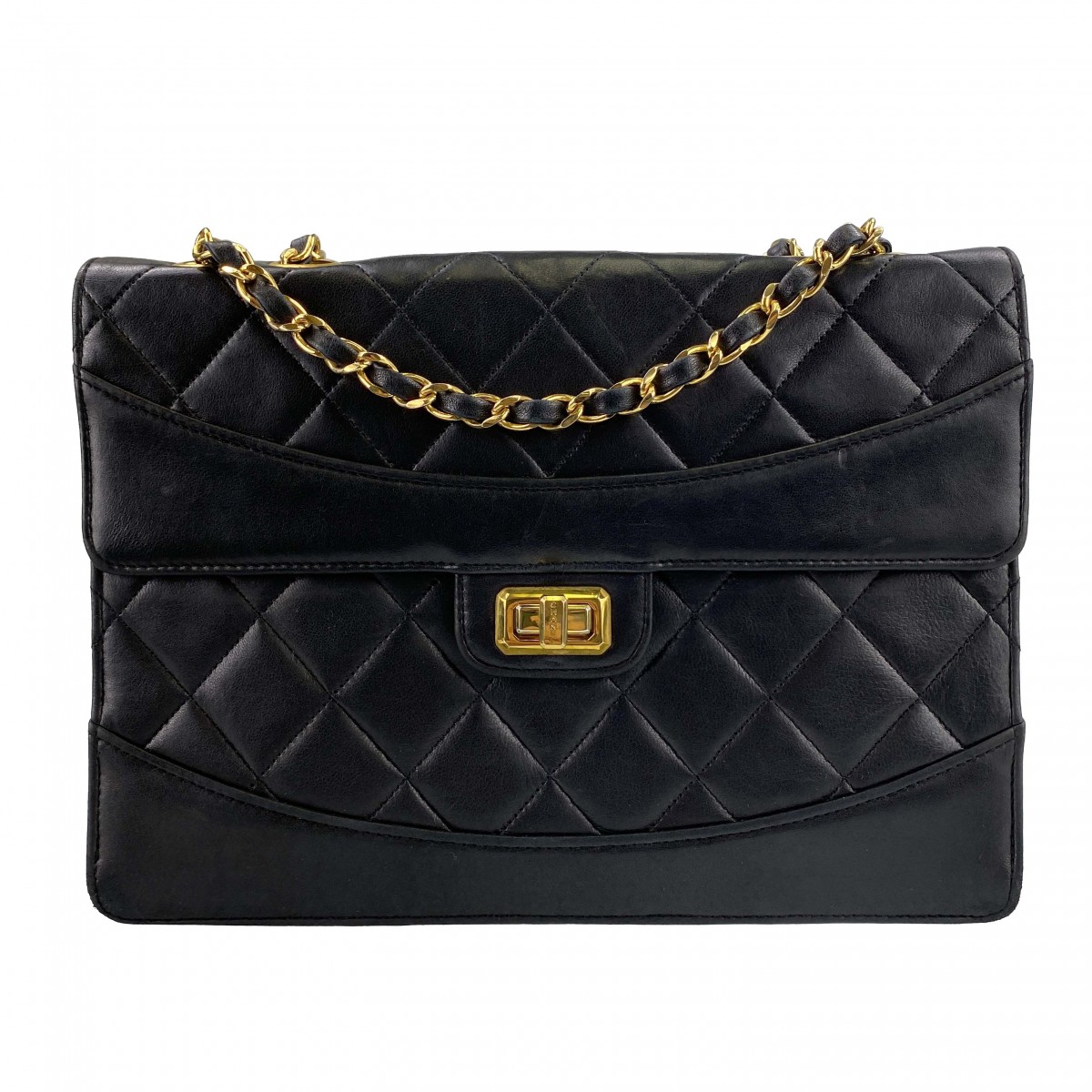 シャネル マトラッセ ラムスキン ブラック ショルダーバッグ