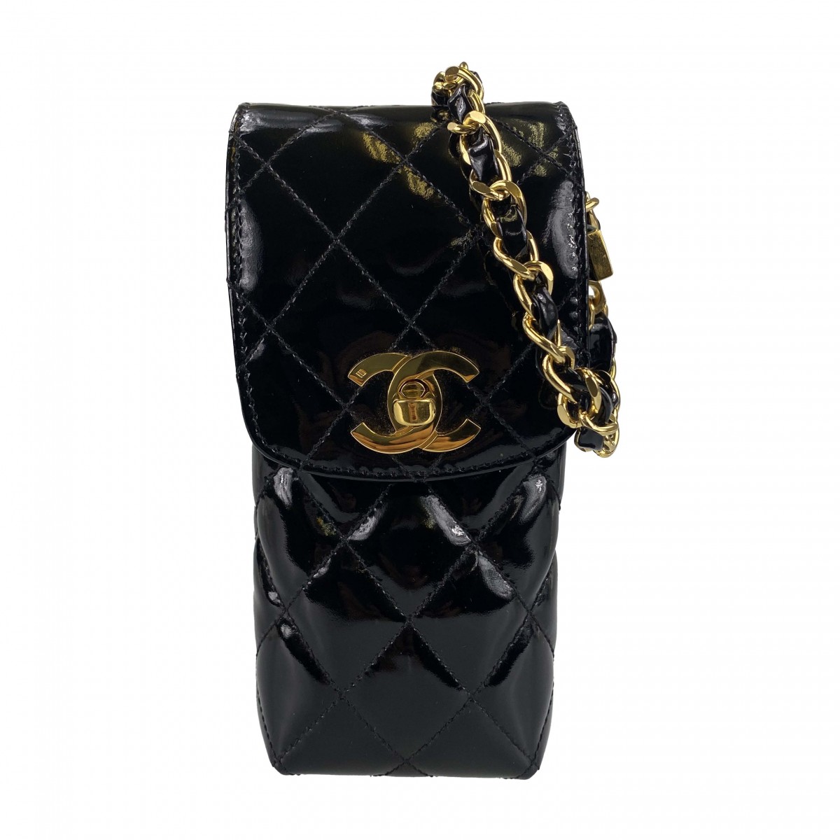 シャネル マトラッセ パテント ブラック ショルダーバッグ