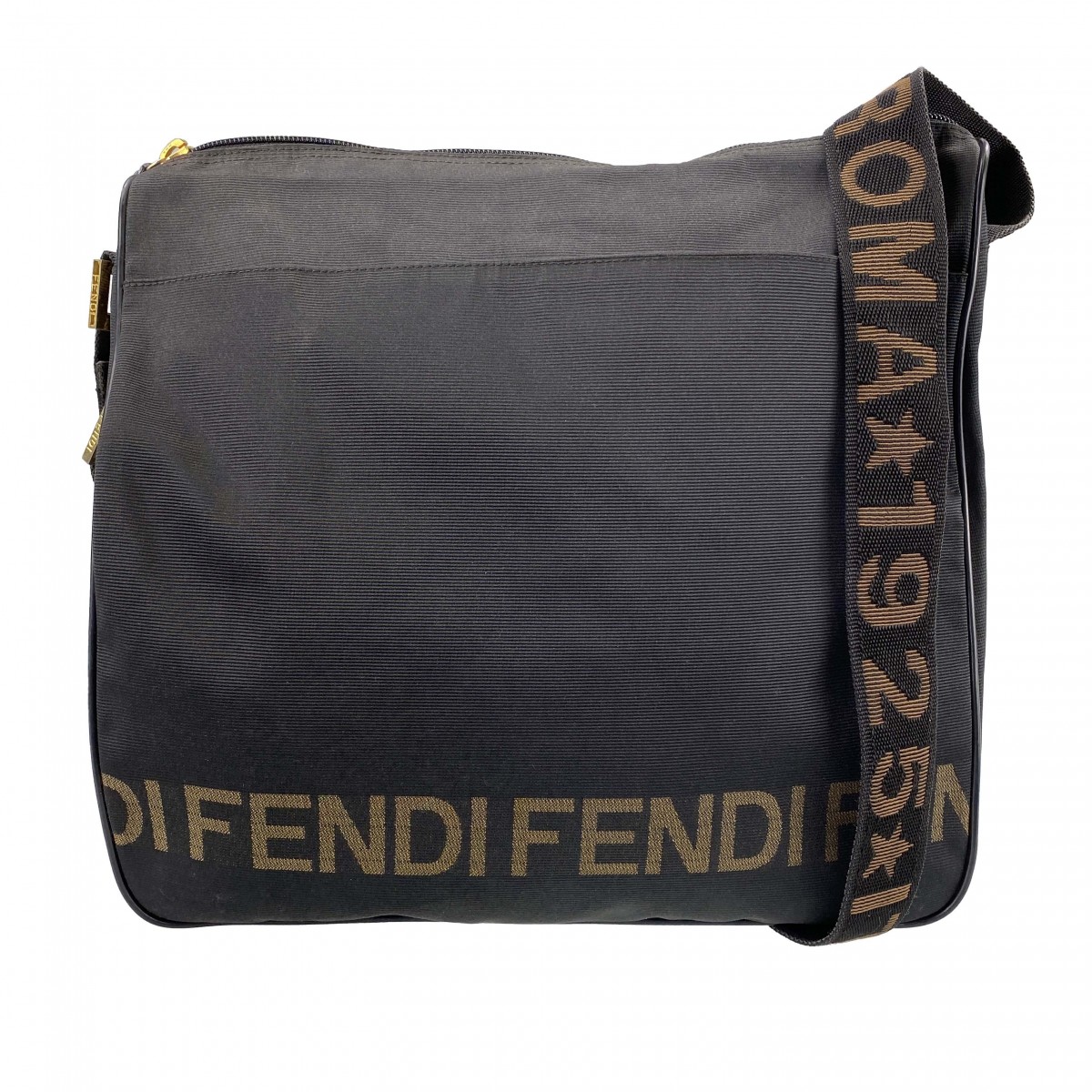 フェンディ ショルダーバッグ