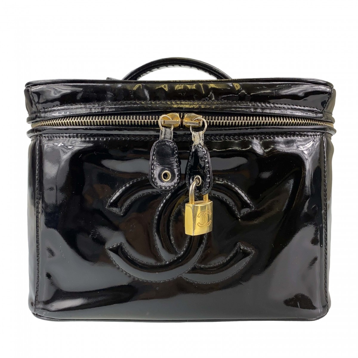 シャネル パテント ブラック バニティバッグ