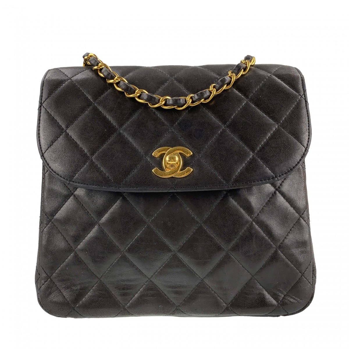 シャネル マトラッセ ラムスキン ブラック ショルダーバッグ