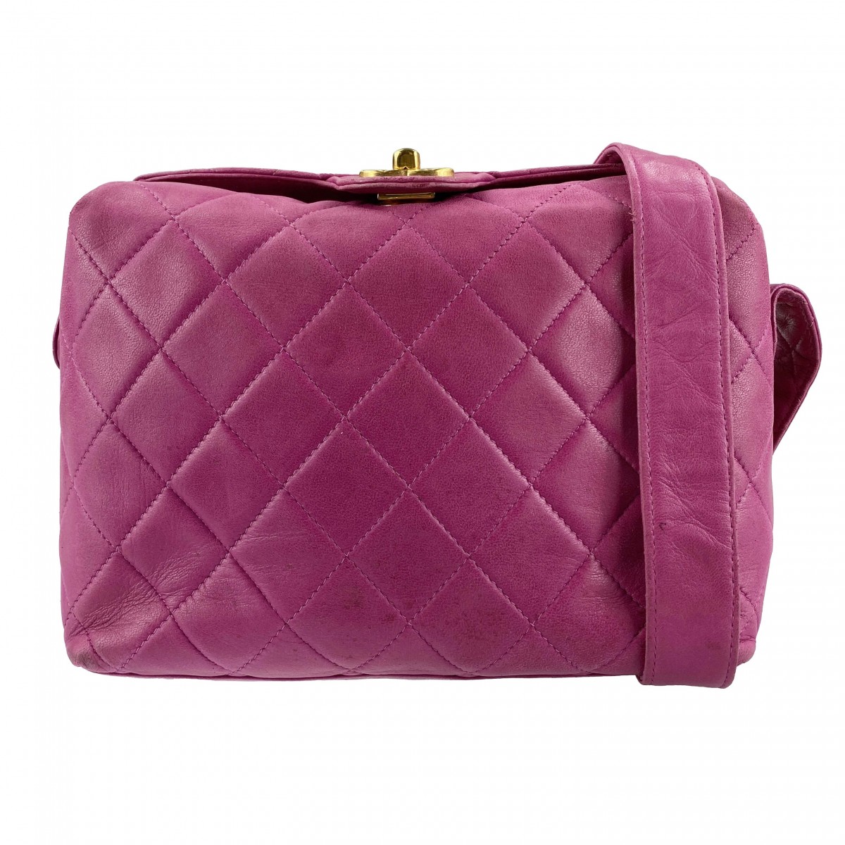 シャネル マトラッセ カーフスキン ピンク ショルダーバッグ