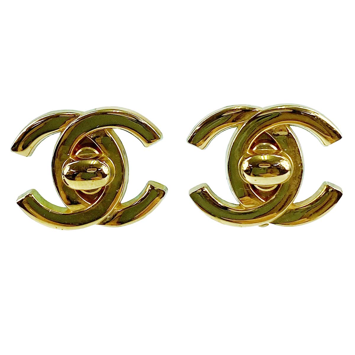 シャネル ゴールドメッキ CCロゴ ターンロック ゴールド イヤリング