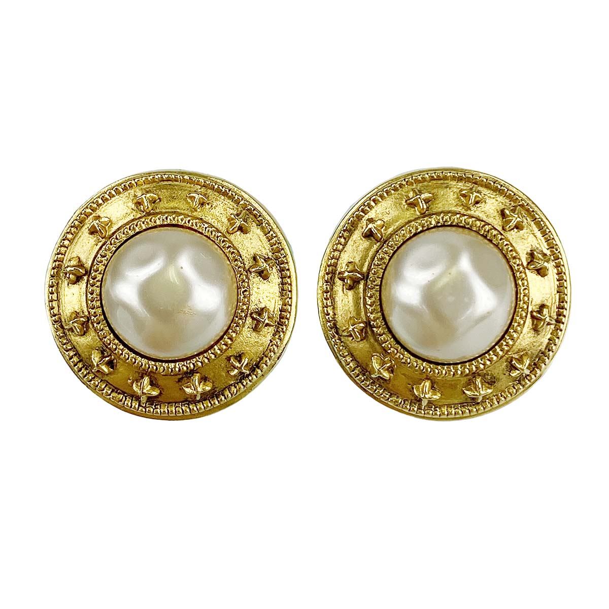 シャネル ゴールドメッキ フェイクパール ゴールド イヤリング