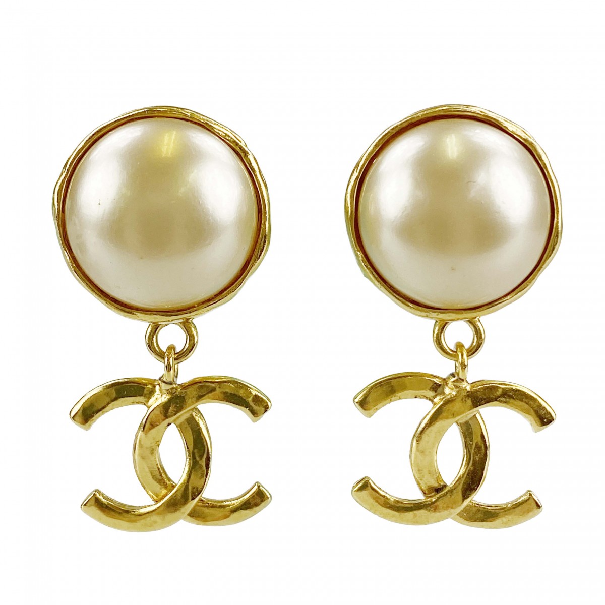 シャネル ゴールドメッキ フェイクパール CCロゴ ゴールド イヤリング