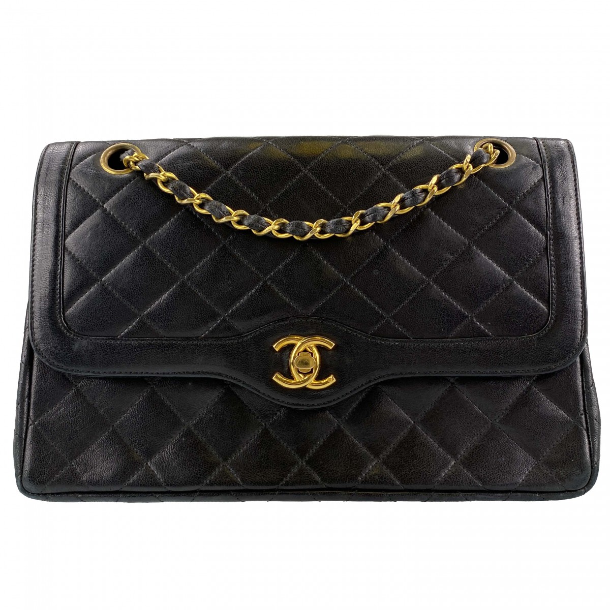 シャネル マトラッセ ラムスキン ブラック ショルダーバッグ