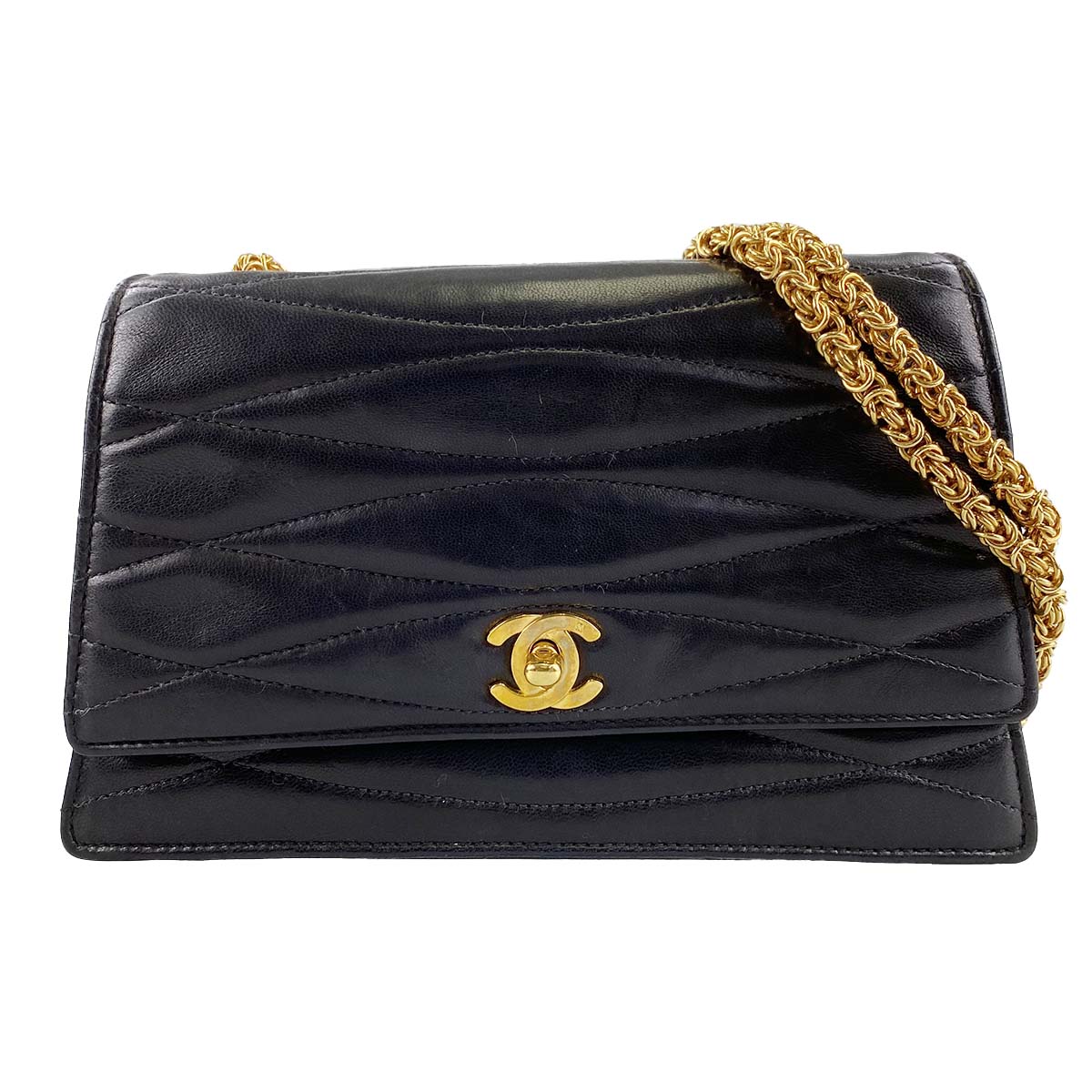 シャネル ラムスキン ブラック ショルダーバッグ