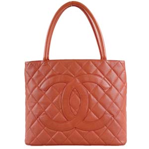 シャネル 復刻トート マトラッセ キャビアスキン オレンジ トートバッグ