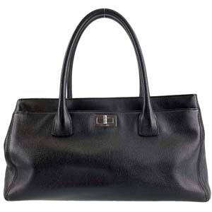 シャネル タイムレスクラシック 2.55 エグゼクティブトート キャビアスキン ブラック トートバッグ 