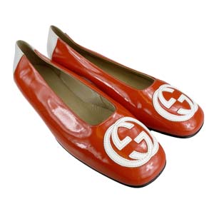 グッチ GGロゴ パテント レッド フラットシューズ 38C