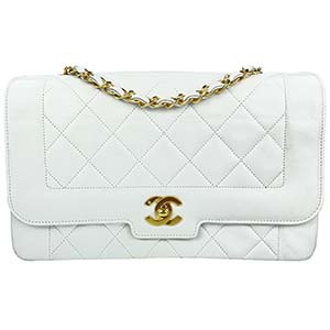 シャネル マトラッセ 25㎝ ダイアナフラップ ラムスキン ホワイト ショルダーバッグ