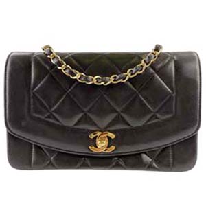 シャネル マトラッセ 22㎝ ダイアナフラップ ラムスキン ブラック ショルダーバッグ
