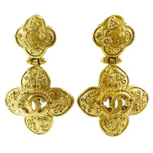 シャネル ゴールドメッキ CCロゴ ゴールド イヤリング