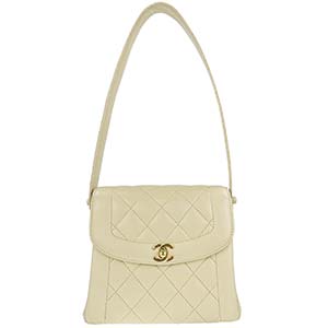 シャネル マトラッセ ダイアナフラップ ラムスキン ベージュ ショルダーバッグ