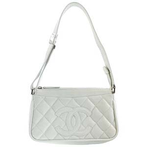 シャネル マトラッセ キャビアスキン ホワイト ショルダーバッグ