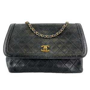 シャネル マトラッセ ラムスキン ブラック ショルダーバッグ