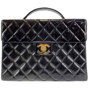 シャネル マトラッセ パテント ブラック ハンドバッグ