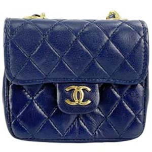 シャネル ミニミニマトラッセ ラムスキン ネイビー ポーチ