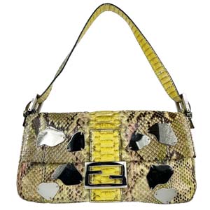 フェンディ マンマバゲット パイソン レザー イエロー ショルダーバッグ