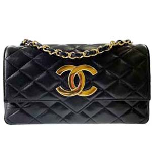 シャネル マトラッセ ラムスキン ブラック ショルダーバッグ