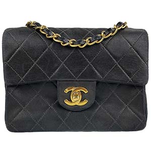 シャネル ミニマトラッセ 18㎝ ラムスキン ブラック ショルダーバッグ