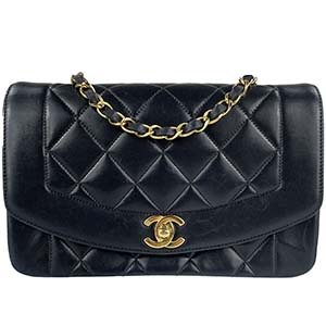 シャネル マトラッセ 22㎝ ダイアナフラップ ラムスキン ブラック ショルダーバッグ