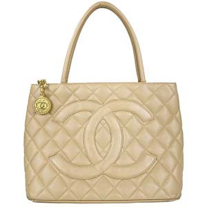 シャネル 復刻トート マトラッセ キャビアスキン ゴールド金具 ベージュ トートバッグ