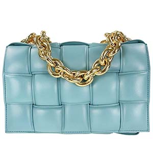 ボッテガ・ヴェネタ チェーン カセット ラムスキン ライトブルー ショルダーバッグ