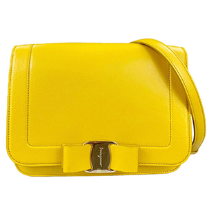 フェラガモ ヴァラ リボン イエロー カーフレザー ショルダーバッグ
