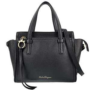 フェラガモ ガンチーニ フリンジ カーフレザー ブラック トートバッグ