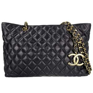 シャネル マトラッセ ラムスキン ブラック ショルダーバッグ