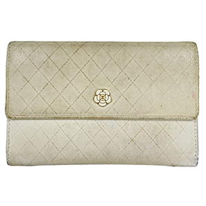 シャネル カメリア ビコローレ レザー ホワイト 財布