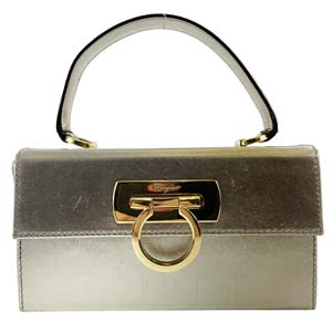 フェラガモ ガンチーニ レザー ゴールド ハンドバッグ