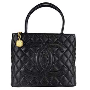 シャネル 復刻トート マトラッセ キャビアスキン ゴールド金具 ブラック トートバッグ