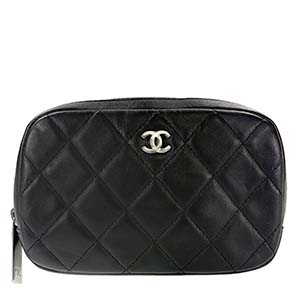 シャネル マトラッセ ラムスキン ブラック コスメポーチ