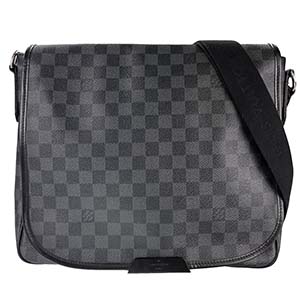 ルイ・ヴィトン ダミエ グラフィット ダニエルMM ブラック ショルダーバッグ