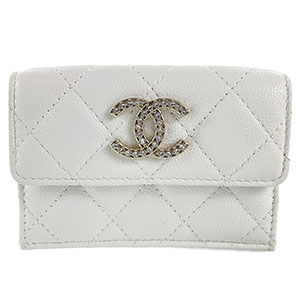 シャネル マトラッセ CCロゴ キャビアスキン ホワイト スモール 三つ折り 財布