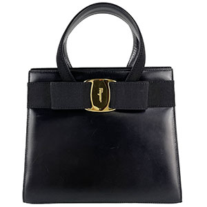 フェラガモ ヴァラ リボン レザー ブラック ハンドバッグ