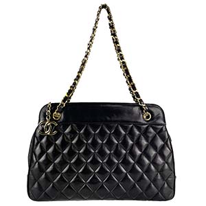 シャネル マトラッセ ラムスキン ブラック ショルダーバッグ