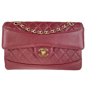 シャネル マトラッセ ラムスキン レッド ショルダーバッグ