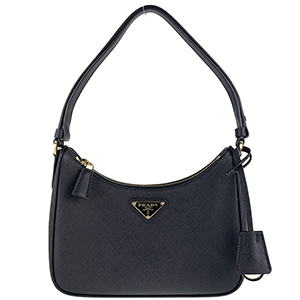 プラダ Re-Edition サフィアーノ レザー ブラック ショルダーバッグ