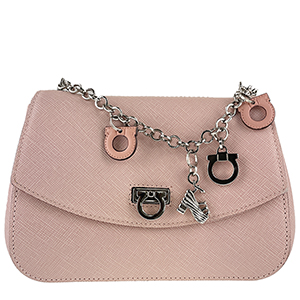 フェラガモ ガンチーニ レザー ピンク チェーン ショルダーバッグ